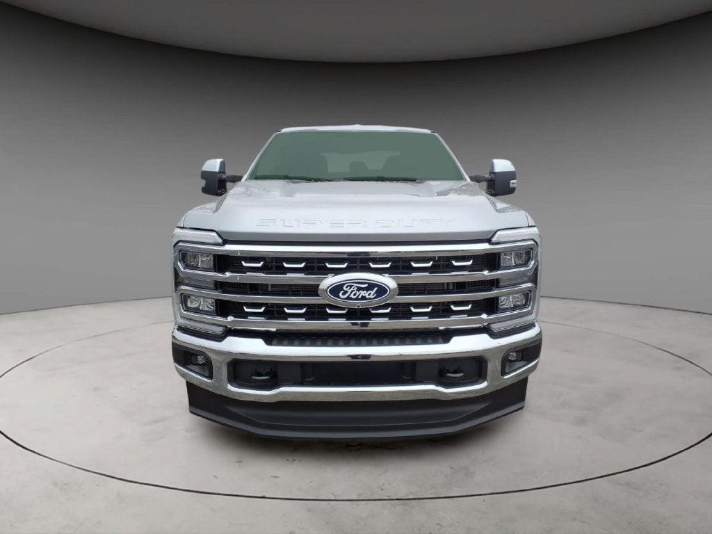 2027 Ford F-350SD Lariat