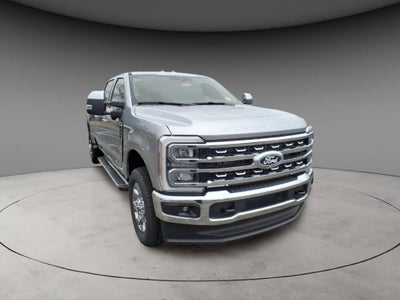 2027 Ford F-350SD Lariat