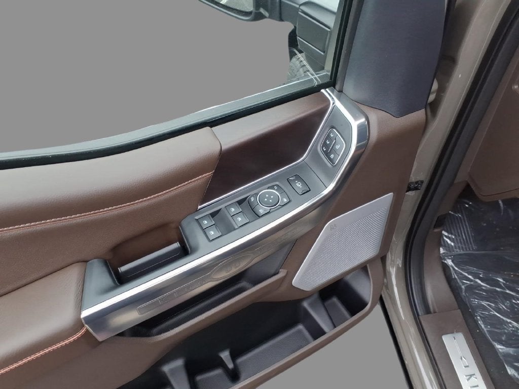 2027 Ford F-350SD King Ranch