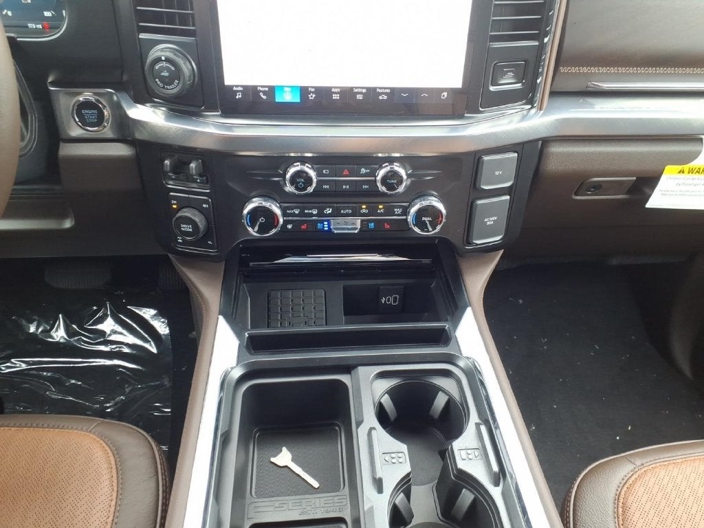 2027 Ford F-350SD King Ranch