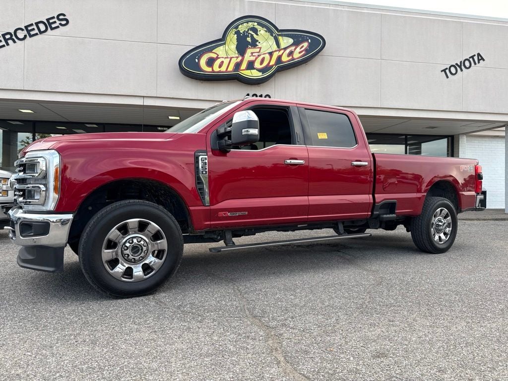 2023 Ford F-350SD Lariat