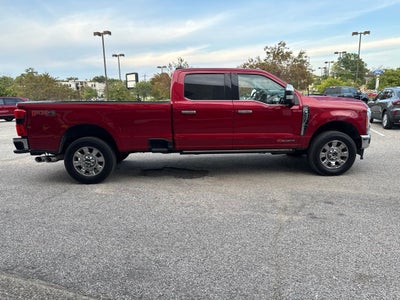2023 Ford F-350SD Lariat