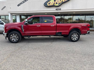 2023 Ford F-350SD Lariat