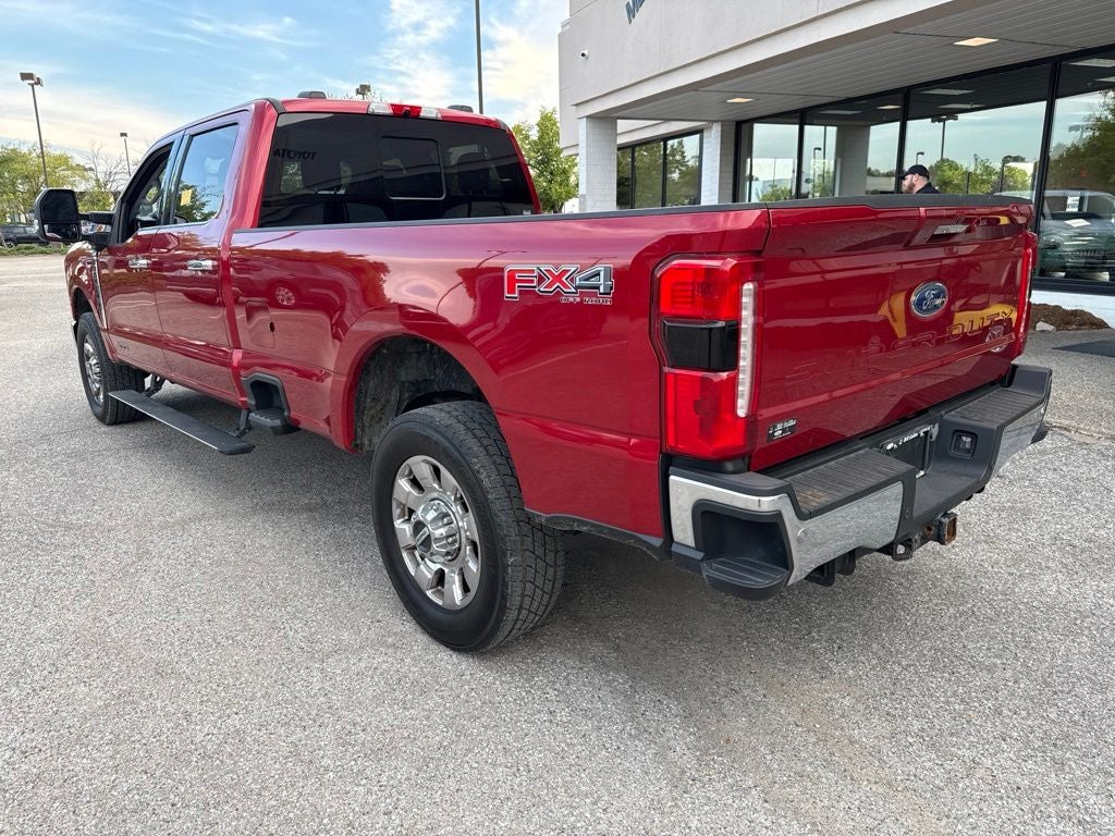 2023 Ford F-350SD Lariat