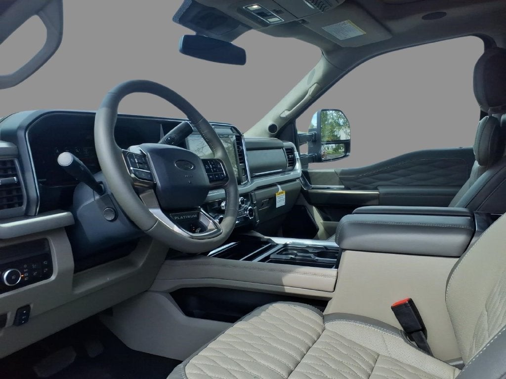2027 Ford F-350SD Platinum