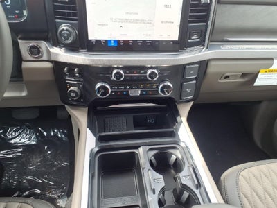 2027 Ford F-350SD Platinum