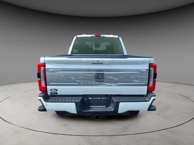 2027 Ford F-350SD Platinum