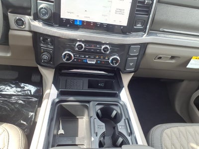 2027 Ford F-350SD Platinum