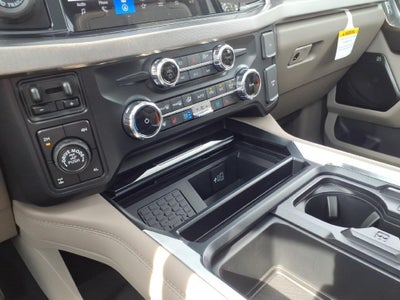 2027 Ford F-350SD Platinum