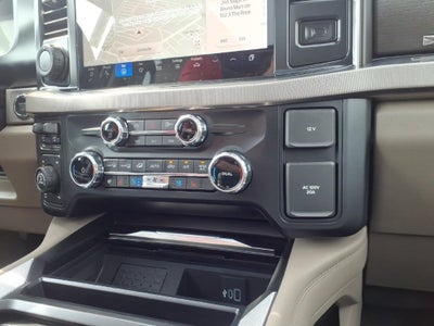2027 Ford F-350SD Platinum