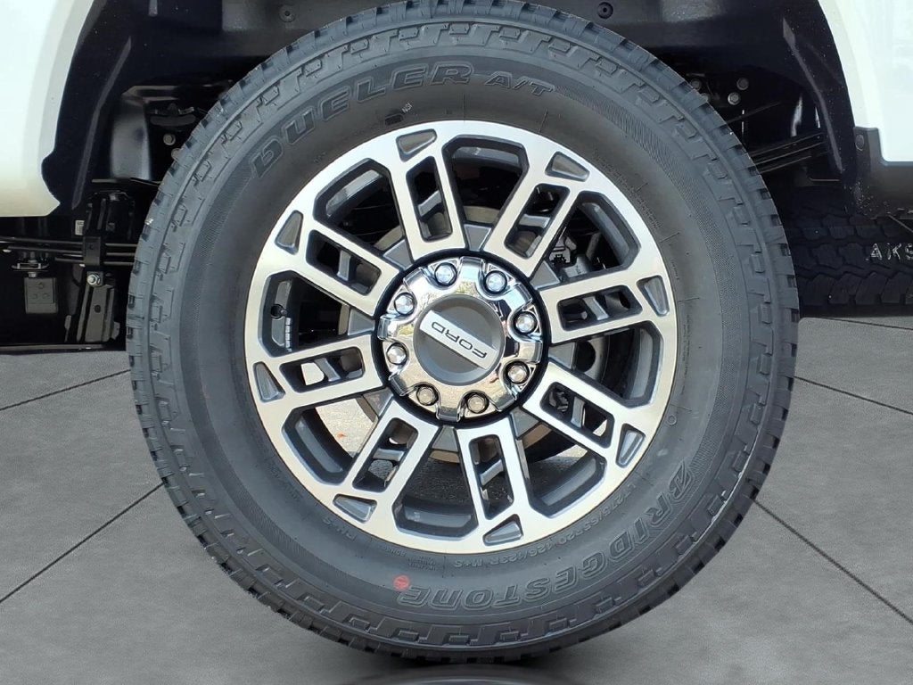 2027 Ford F-350SD Platinum
