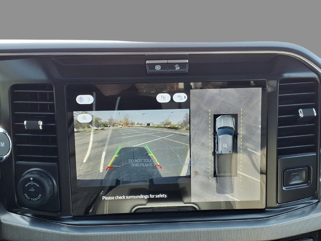 2027 Ford F-350SD Platinum