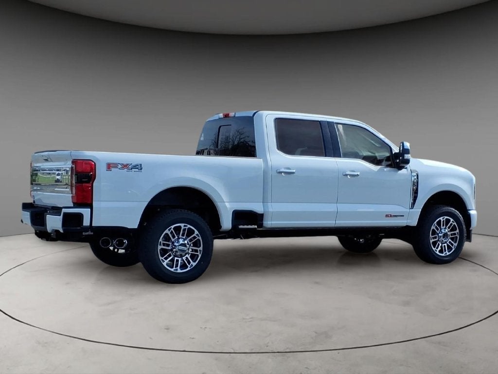 2027 Ford F-350SD Platinum