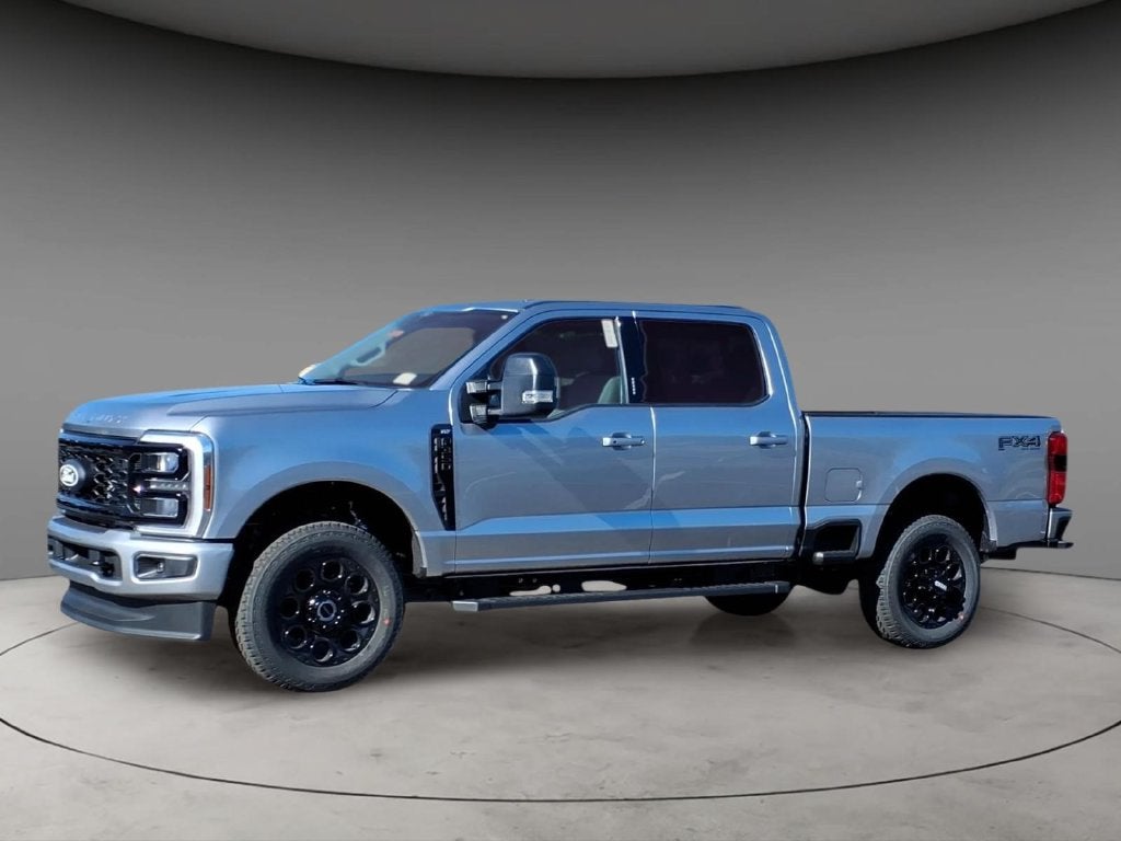 2027 Ford F-350SD XLT