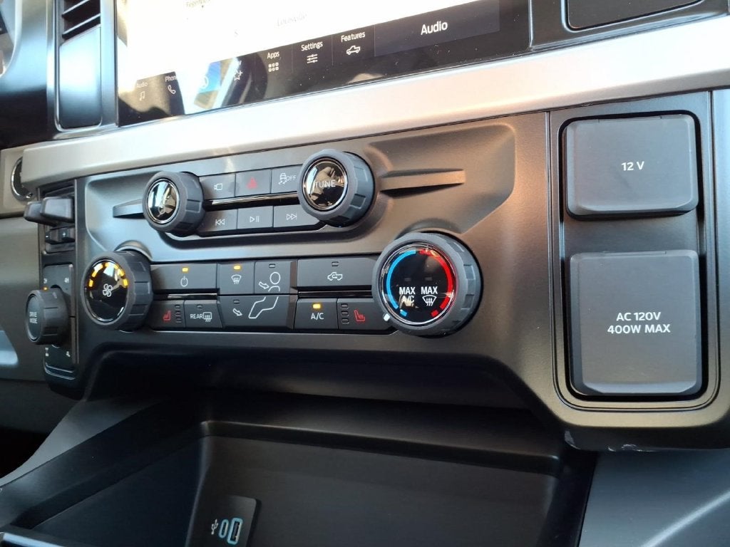 2027 Ford F-350SD XLT