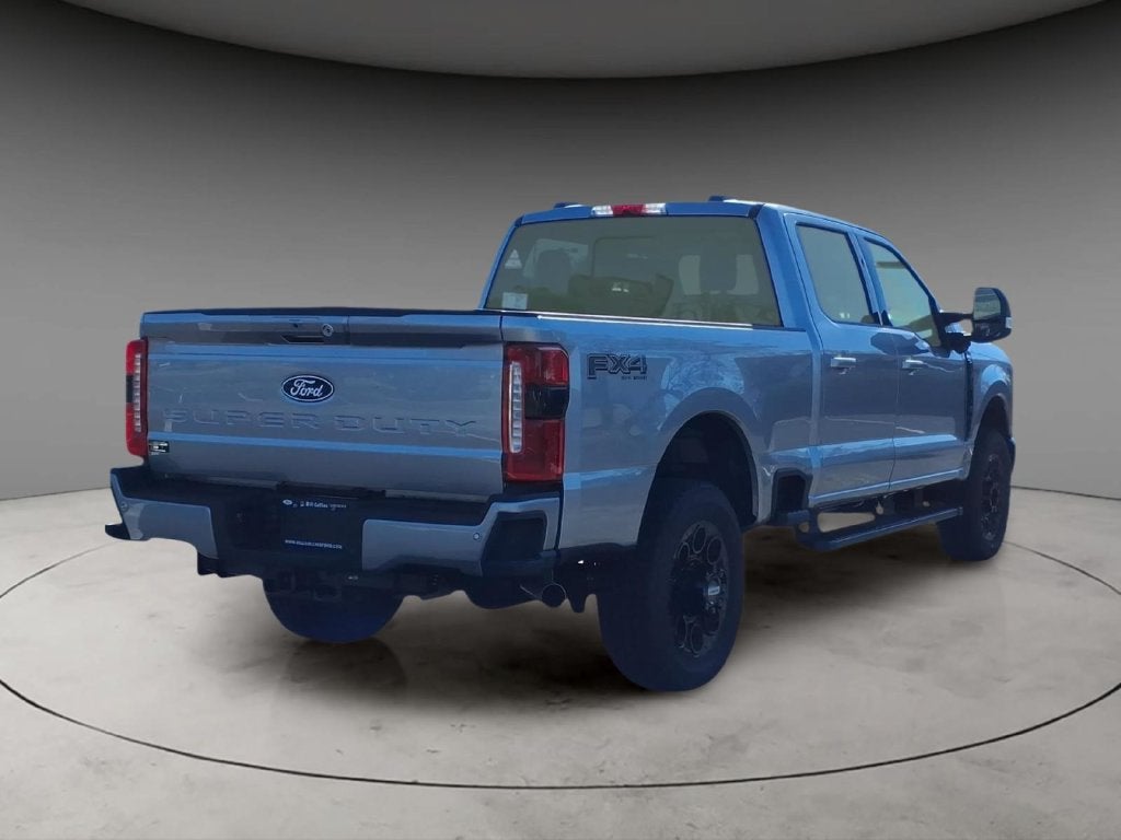 2027 Ford F-350SD XLT