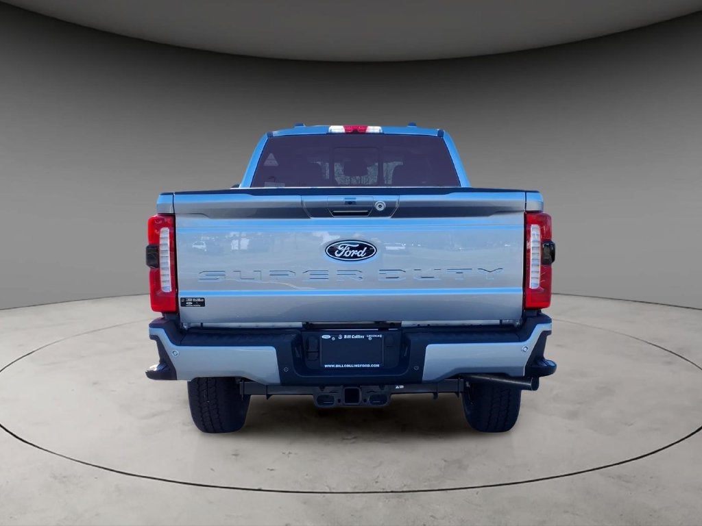 2027 Ford F-350SD XLT