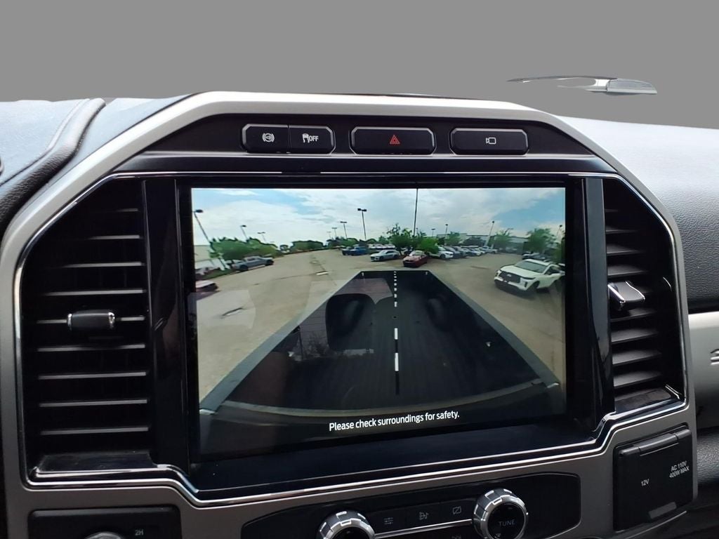 2022 Ford F-350SD Lariat