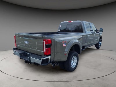 2027 Ford F-350SD Lariat DRW