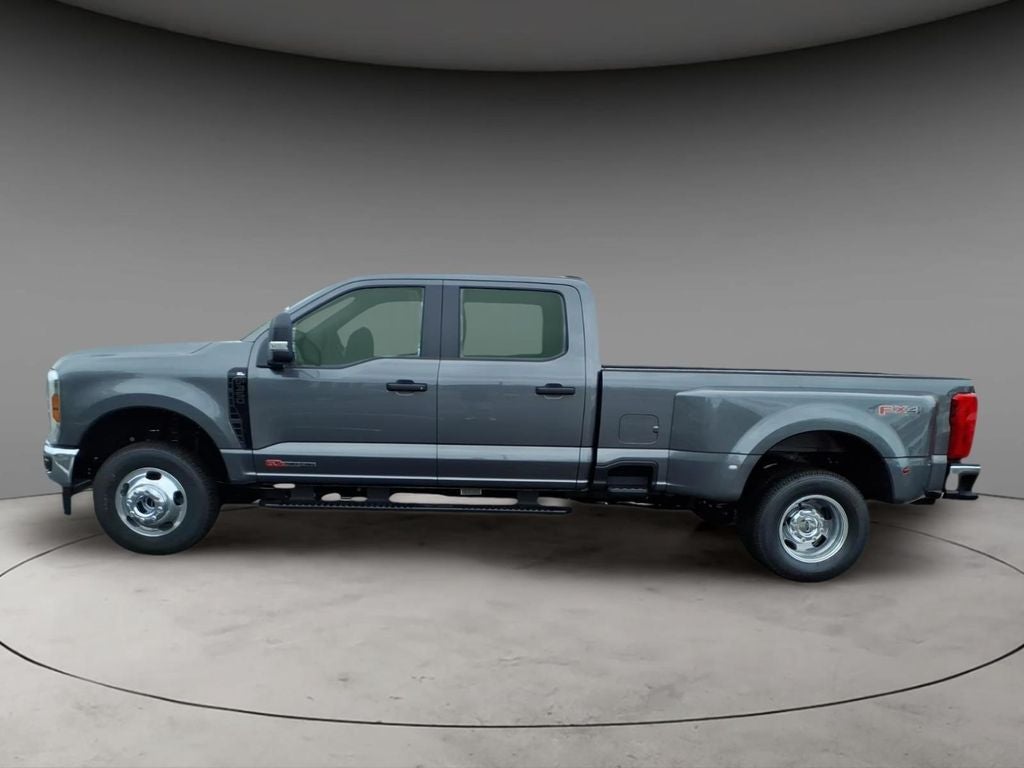 2027 Ford F-350SD XL DRW