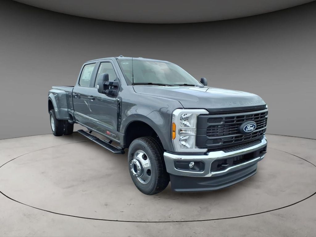2027 Ford F-350SD XL DRW