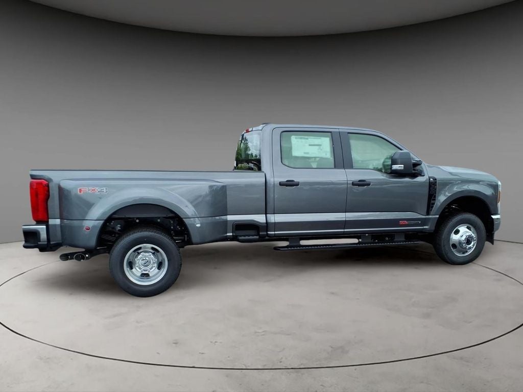2027 Ford F-350SD XL DRW