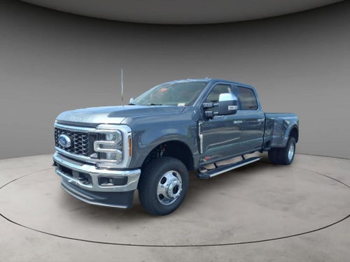 2026 Ford F-350SD Lariat DRW