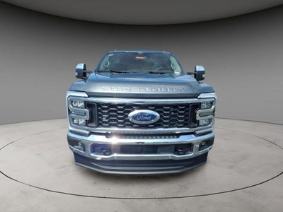 2026 Ford F-350SD Lariat DRW