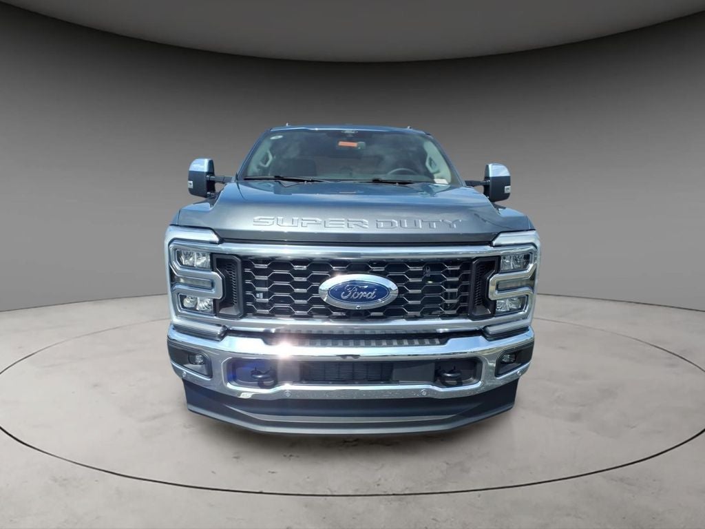 2026 Ford F-350SD Lariat DRW