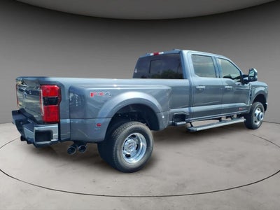 2026 Ford F-350SD Lariat DRW