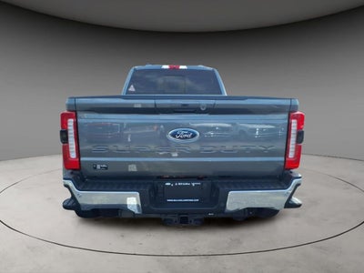 2026 Ford F-350SD Lariat DRW