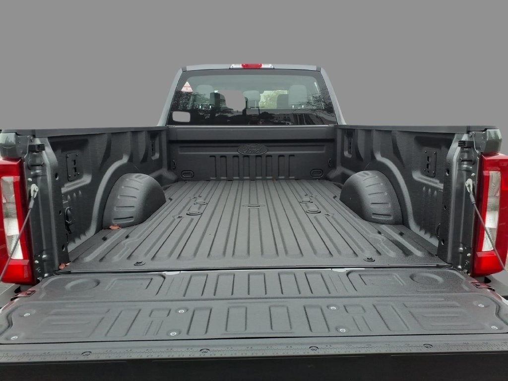 2027 Ford F-350SD XL DRW