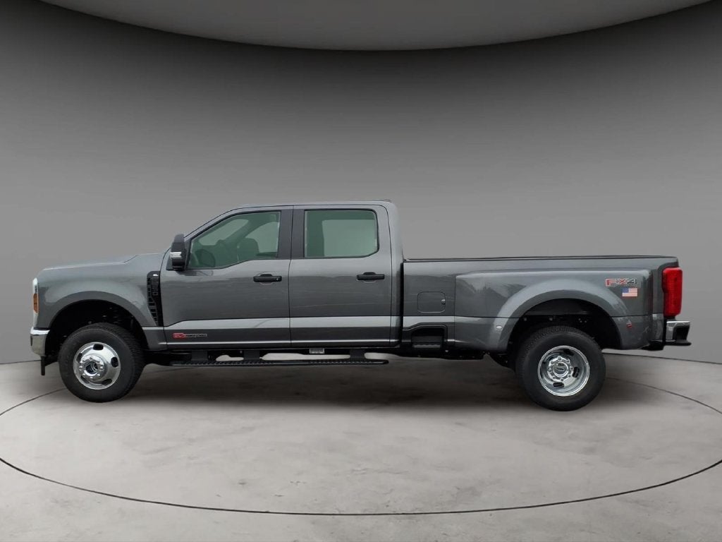 2027 Ford F-350SD XL DRW