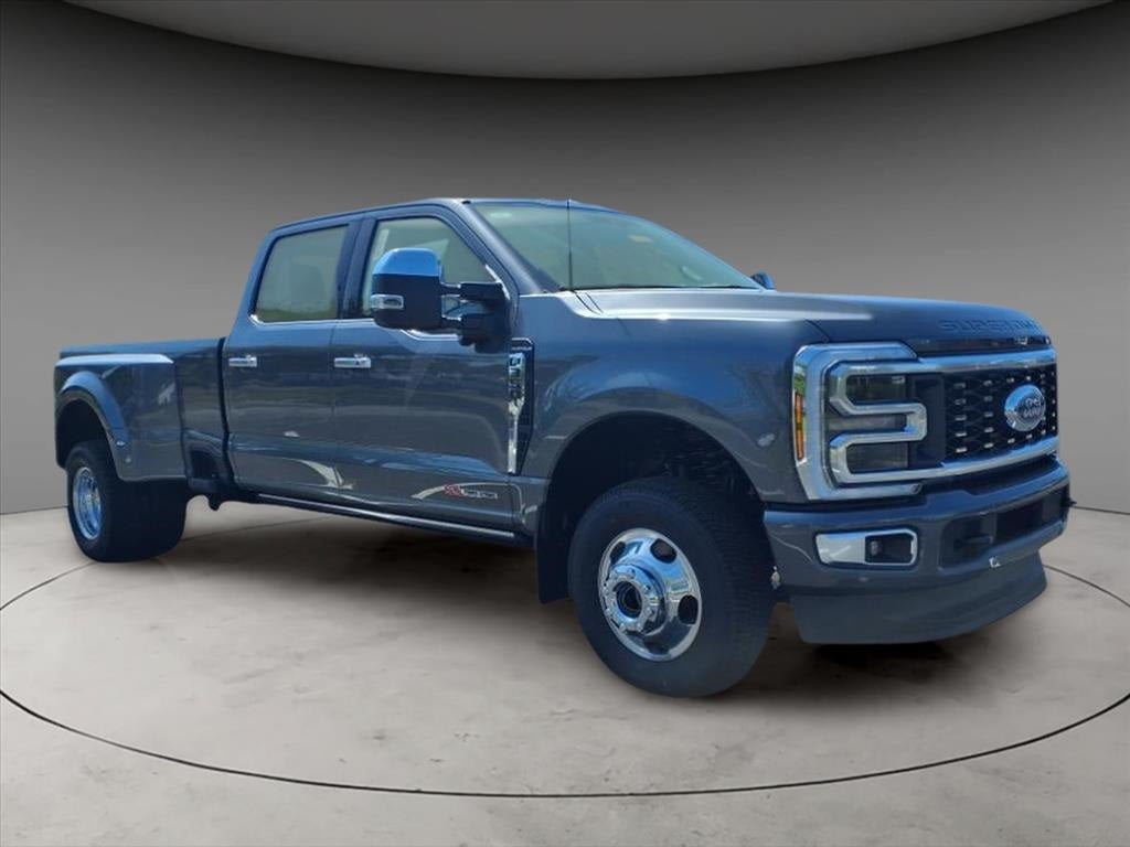 2026 Ford F-350SD Platinum DRW