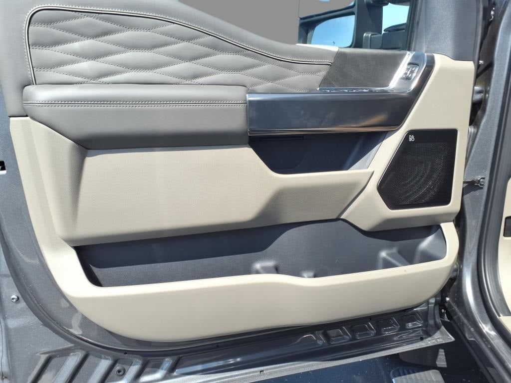 2026 Ford F-350SD Platinum DRW