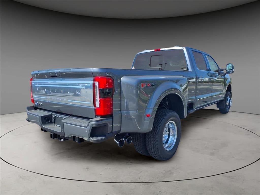 2026 Ford F-350SD Platinum DRW