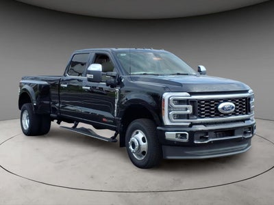 2026 Ford F-350SD Platinum DRW