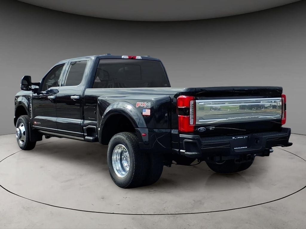 2026 Ford F-350SD Platinum DRW