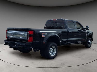 2026 Ford F-350SD Platinum DRW