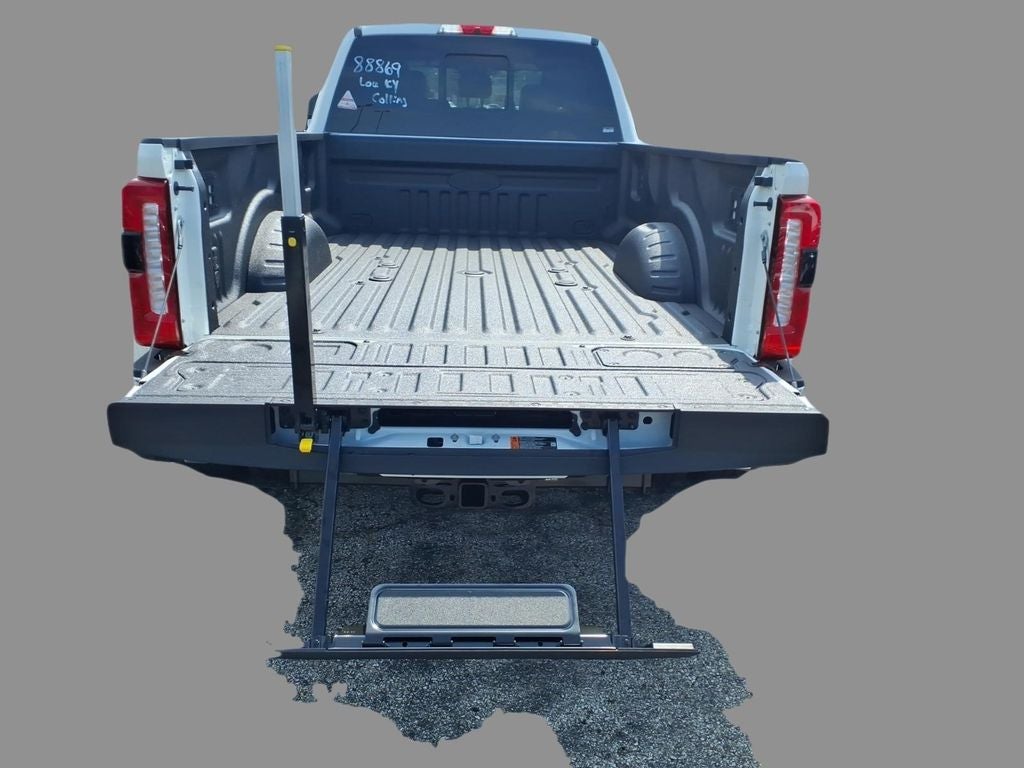 2026 Ford F-350SD Lariat DRW