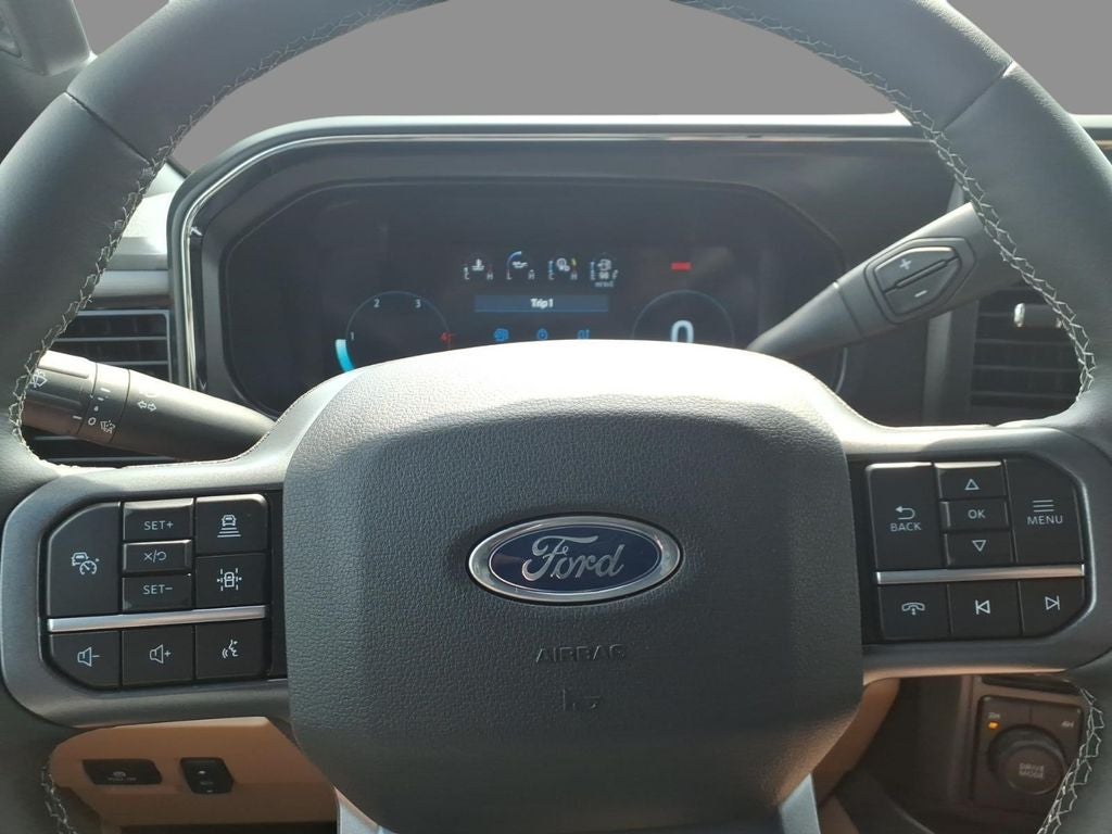 2026 Ford F-350SD Lariat DRW
