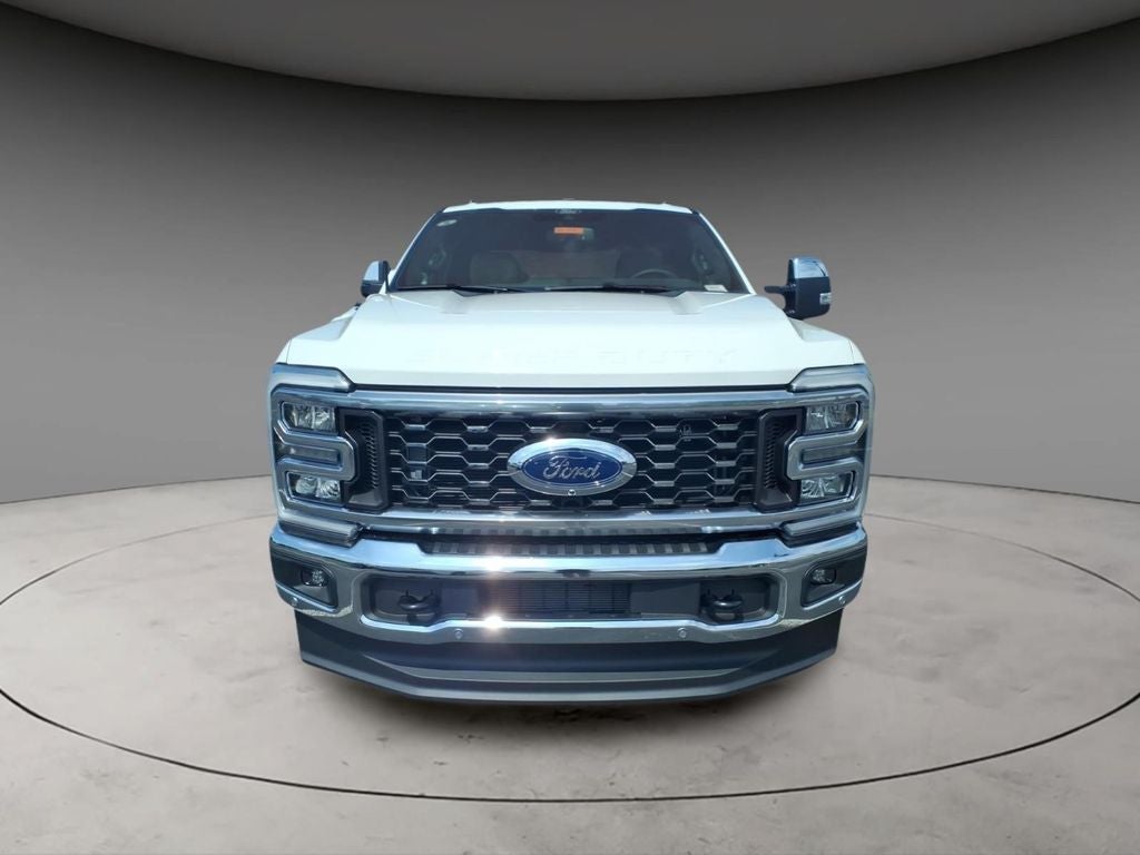 2026 Ford F-350SD Lariat DRW