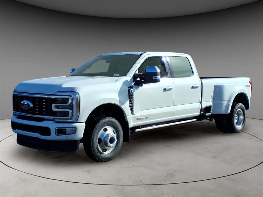 2026 Ford F-350SD Platinum DRW