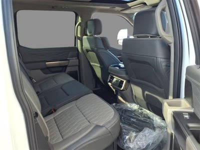 2026 Ford F-350SD Platinum DRW