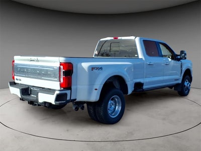 2026 Ford F-350SD Platinum DRW
