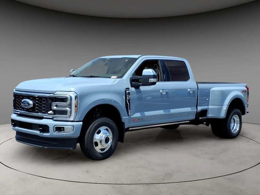 2026 Ford F-350SD Platinum DRW