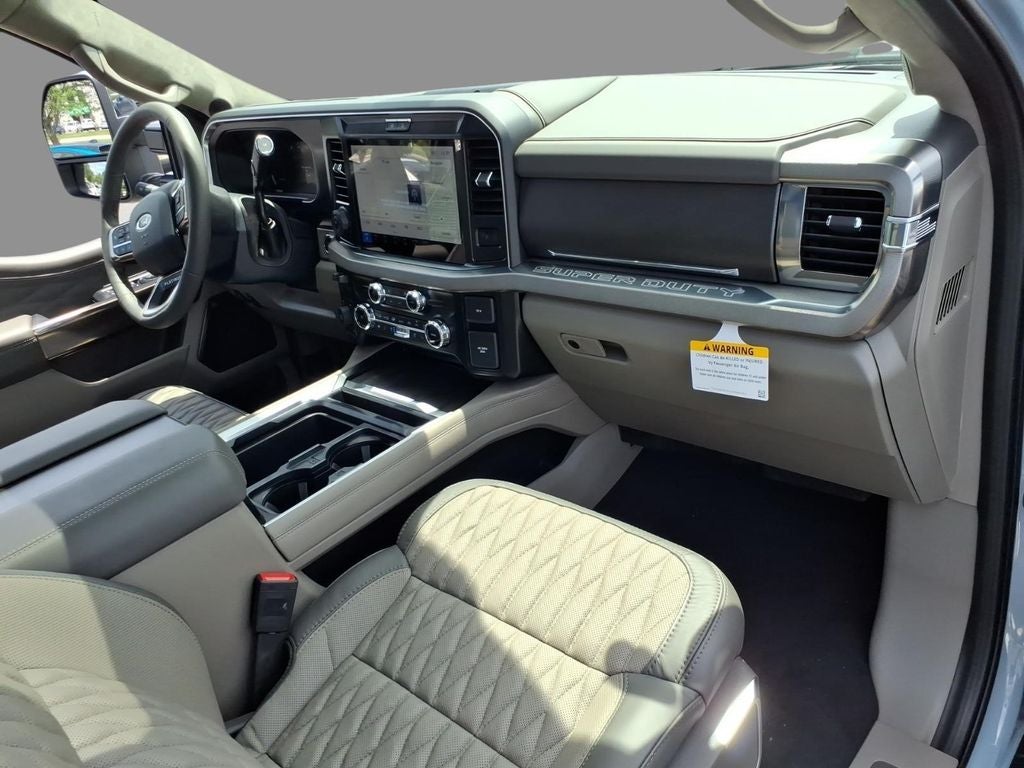 2026 Ford F-350SD Platinum DRW