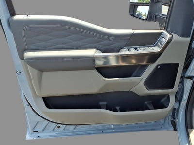 2026 Ford F-350SD Platinum DRW