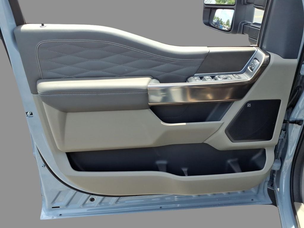 2026 Ford F-350SD Platinum DRW