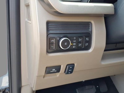 2026 Ford F-350SD Platinum DRW